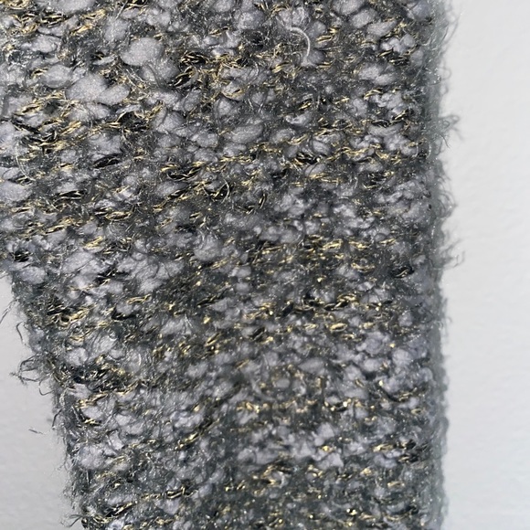 Fuzzy Chunky Knit Boucle Sweater | Jennifer Lopez | Gold Metallic Sweater |NWT | - Picture 11 of 15
